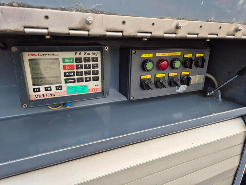 Camion cisternă pentru transport de combustibili Scania P270 FUEL / CARBURANT 14000L - 4 COMP: Foto 20 Camion cisternă pentru transport de combustibili Scania P270 FUEL / CARBURANT 14000L - 4 COMP: Foto 20