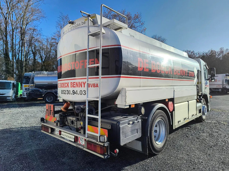 Volvo FM 300 14000L FUEL/CARBURANT - 4 COMP - Camion cisternă: Foto 5 Volvo FM 300 14000L FUEL/CARBURANT - 4 COMP - Camion cisternă: Foto 5