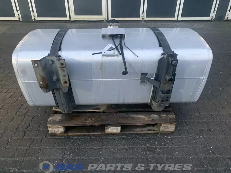 DAF Brandstoftank DAF 620 Liter 1659141 - Rezervor combustibil pentru Camion: Foto 3 DAF Brandstoftank DAF 620 Liter 1659141 - Rezervor combustibil pentru Camion: Foto 3