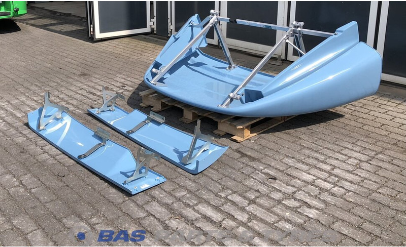 DAF CF Euro 6 Spoilerset DAF Day Cab L1H1 1836017 - Aerodinamică/ Spoiler pentru Camion: Foto 5 DAF CF Euro 6 Spoilerset DAF Day Cab L1H1 1836017 - Aerodinamică/ Spoiler pentru Camion: Foto 5
