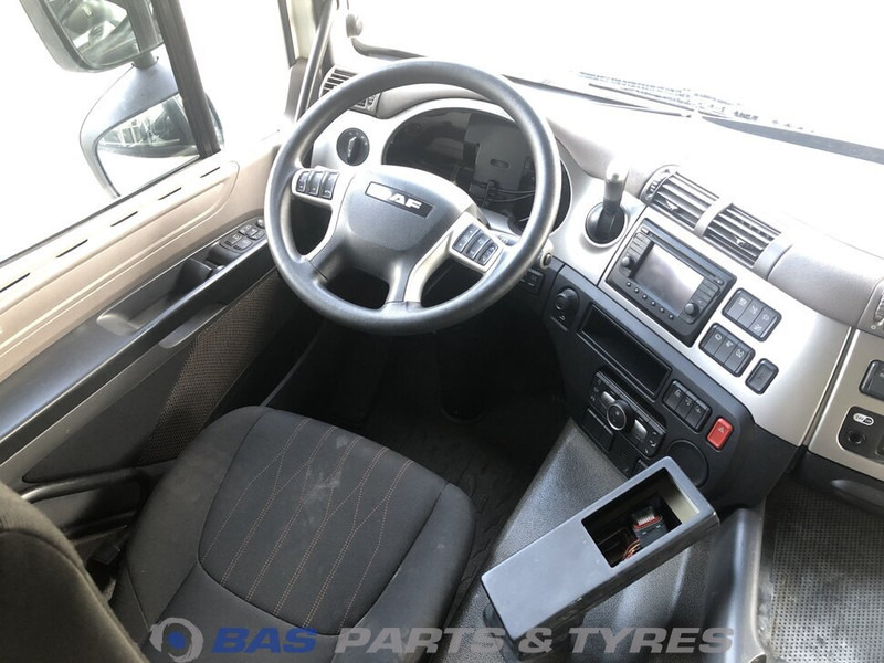 DAF CF Euro 6 - Cabină și interior pentru Camion: Foto 5 DAF CF Euro 6 - Cabină și interior pentru Camion: Foto 5