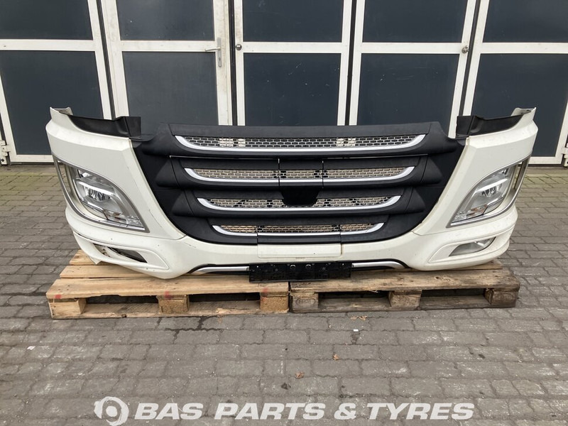 DAF XF106 - Bară de protecție pentru Camion: Foto 1 DAF XF106 - Bară de protecție pentru Camion: Foto 1