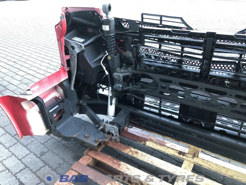 Mercedes-Benz Actros MP4 - Bară de protecție pentru Camion: Foto 4 Mercedes-Benz Actros MP4 - Bară de protecție pentru Camion: Foto 4