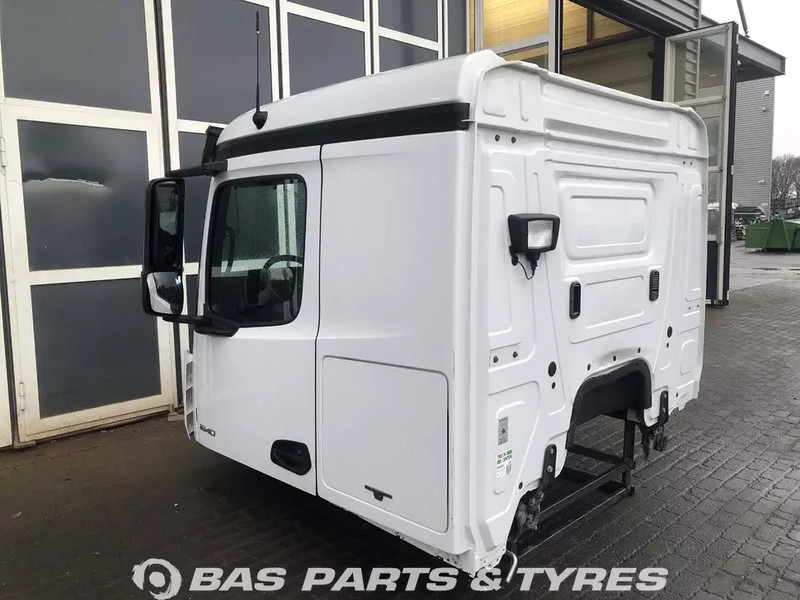 Mercedes-Benz Actros MP4 - Cabină și interior pentru Camion: Foto 3 Mercedes-Benz Actros MP4 - Cabină și interior pentru Camion: Foto 3