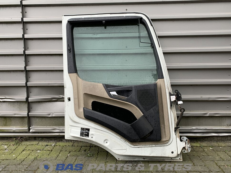 Mercedes-Benz Arocs Portier Links Mercedes A 960 720 25 03 - Uşă și piese pentru Camion: Foto 2 Mercedes-Benz Arocs Portier Links Mercedes A 960 720 25 03 - Uşă și piese pentru Camion: Foto 2