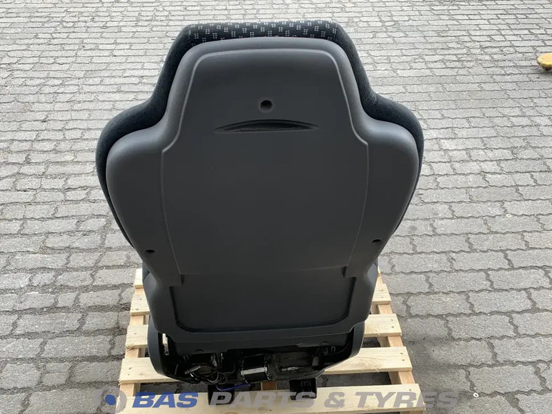 Mercedes-Benz Atego MP2 Stoel Mercedes A 940 910 69 02 - Scaun pentru Camion: Foto 3 Mercedes-Benz Atego MP2 Stoel Mercedes A 940 910 69 02 - Scaun pentru Camion: Foto 3