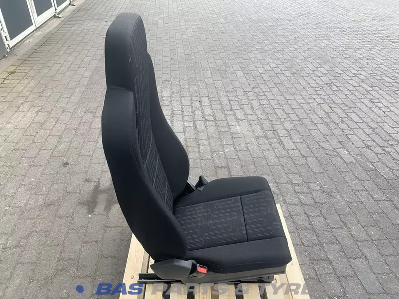 Mercedes-Benz Atego MP4 Bestuurdersstoel Mercedes A 967 910 13 01 - Scaun pentru Camion: Foto 4 Mercedes-Benz Atego MP4 Bestuurdersstoel Mercedes A 967 910 13 01 - Scaun pentru Camion: Foto 4