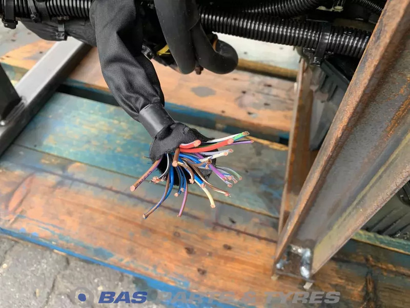 Mercedes-Benz Atego MP4 - Motor pentru Camion: Foto 5 Mercedes-Benz Atego MP4 - Motor pentru Camion: Foto 5