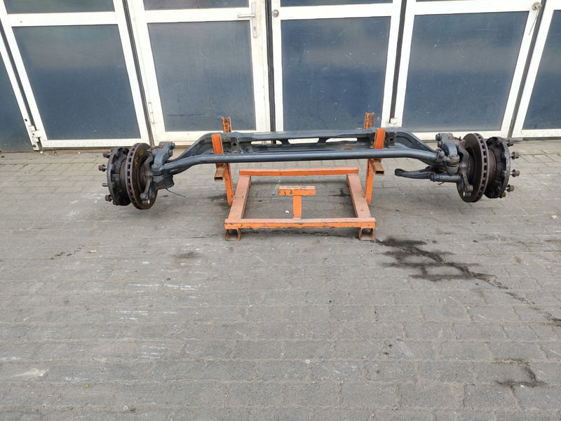 Mercedes-Benz Mercedes F-8A/C22.5 Vooras A 960 331 27 01 - Axă față pentru Camion: Foto 1 Mercedes-Benz Mercedes F-8A/C22.5 Vooras A 960 331 27 01 - Axă față pentru Camion: Foto 1