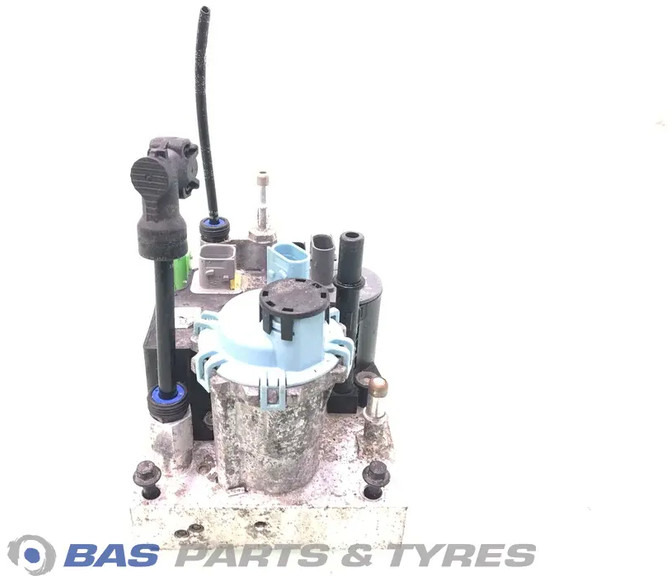 Renault AdBlue pomp Renault 7421679299 - Piesă de schimb pentru Camion: Foto 4 Renault AdBlue pomp Renault 7421679299 - Piesă de schimb pentru Camion: Foto 4