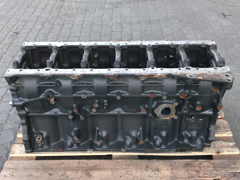 Renault C/K/T-Serie - Motor şi piese pentru Camion: Foto 1 Renault C/K/T-Serie - Motor şi piese pentru Camion: Foto 1