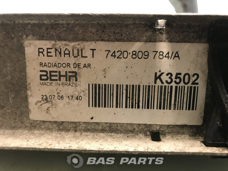 Renault Midlum Euro 4-5 - Intercooler pentru Camion: Foto 3 Renault Midlum Euro 4-5 - Intercooler pentru Camion: Foto 3