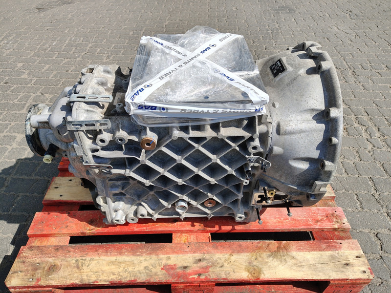 Renault T-Serie AT2612F Optidrive Versnellingsbak G0000350 - Cutie de viteze pentru Camion: Foto 3 Renault T-Serie AT2612F Optidrive Versnellingsbak G0000350 - Cutie de viteze pentru Camion: Foto 3