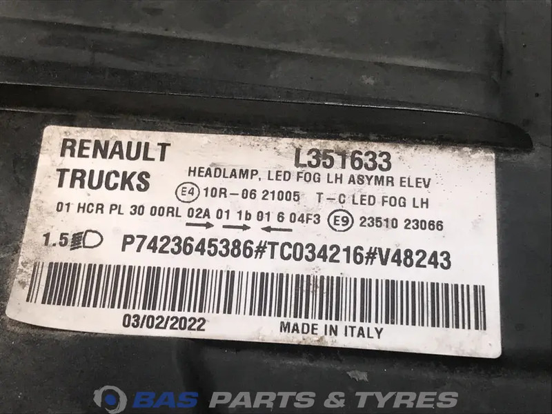 Renault T-Serie Evolution - Far pentru Camion: Foto 5 Renault T-Serie Evolution - Far pentru Camion: Foto 5