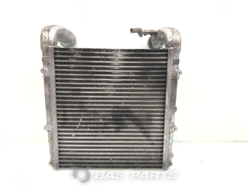 Renault - Intercooler pentru Camion: Foto 2 Renault - Intercooler pentru Camion: Foto 2