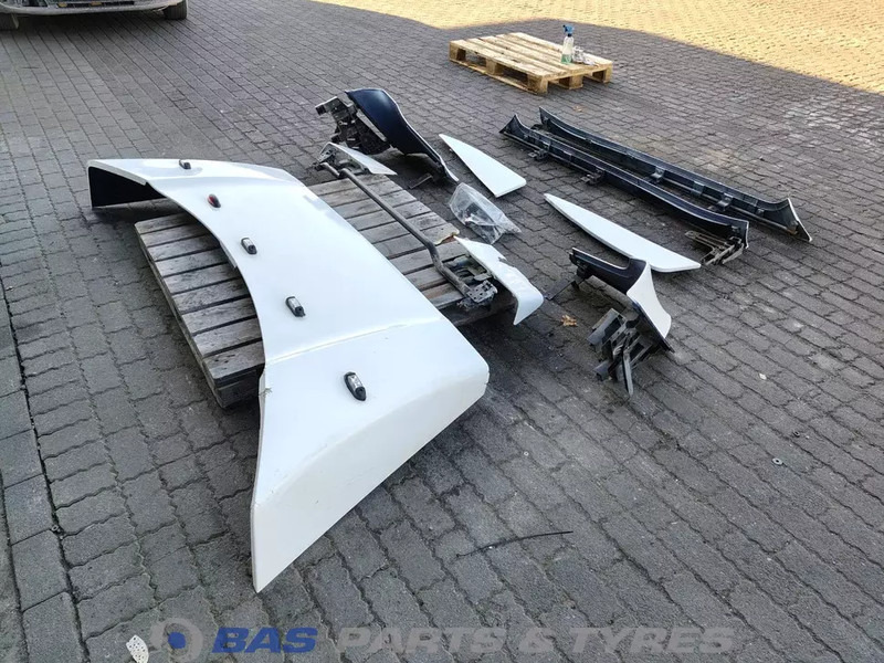 Scania R-Serie NextGen Spoilerset Scania CR-17 Normal L2H2 2720470 - Aerodinamică/ Spoiler pentru Camion: Foto 4 Scania R-Serie NextGen Spoilerset Scania CR-17 Normal L2H2 2720470 - Aerodinamică/ Spoiler pentru Camion: Foto 4