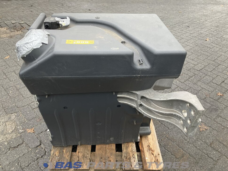 Volvo Brandstoftank Volvo 290 Liter 22951971 - Rezervor combustibil pentru Camion: Foto 4 Volvo Brandstoftank Volvo 290 Liter 22951971 - Rezervor combustibil pentru Camion: Foto 4