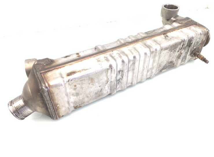 Volvo EGR koeler Volvo 20772309 - Răcitor EGR pentru Camion: Foto 3 Volvo EGR koeler Volvo 20772309 - Răcitor EGR pentru Camion: Foto 3