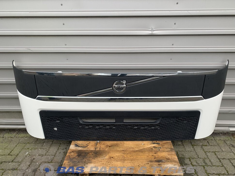 Volvo FH4 Frontklep Volvo 82219161 - Grilă pentru Camion: Foto 1 Volvo FH4 Frontklep Volvo 82219161 - Grilă pentru Camion: Foto 1