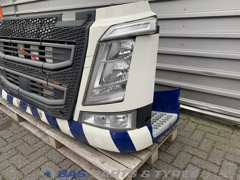 Volvo FH4 - Bară de protecție pentru Camion: Foto 2 Volvo FH4 - Bară de protecție pentru Camion: Foto 2