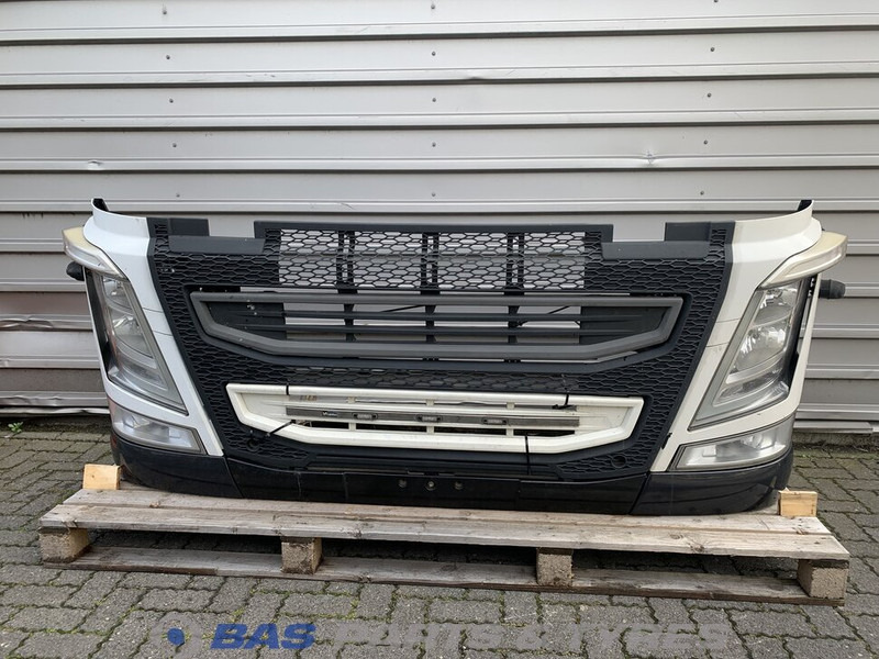 Volvo FH4 - Bară de protecție pentru Camion: Foto 1 Volvo FH4 - Bară de protecție pentru Camion: Foto 1