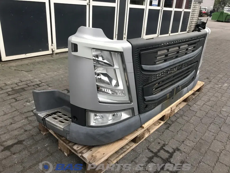 Volvo FM4 Bumper Volvo 21221129 - Bară de protecție pentru Camion: Foto 3 Volvo FM4 Bumper Volvo 21221129 - Bară de protecție pentru Camion: Foto 3