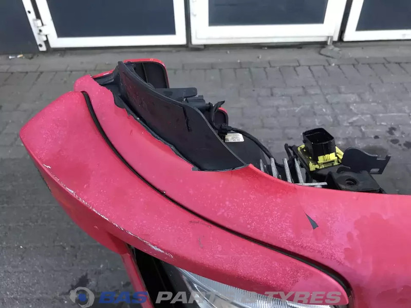 Bară de protecție pentru Camion Volvo FM4 Bumper Volvo 21221129: Foto 9 Bară de protecție pentru Camion Volvo FM4 Bumper Volvo 21221129: Foto 9