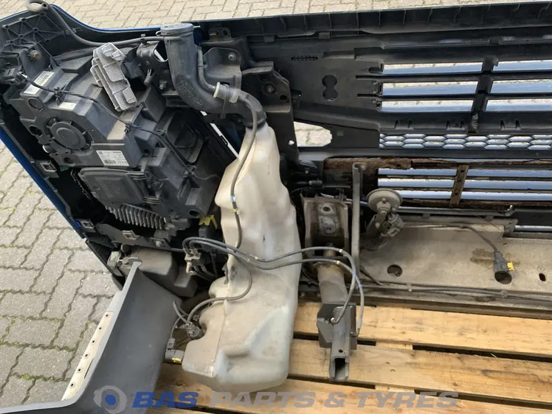 Volvo FM4 Bumper Volvo 78670305 - Bară de protecție pentru Camion: Foto 5 Volvo FM4 Bumper Volvo 78670305 - Bară de protecție pentru Camion: Foto 5