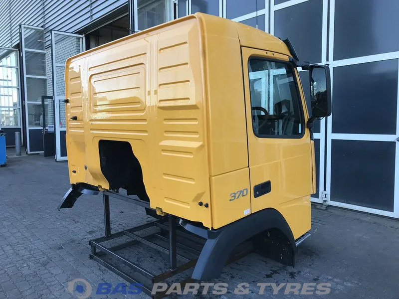 Volvo FM4 Volvo Day Cab L1EH1 3175942 - Cabină și interior pentru Camion: Foto 4 Volvo FM4 Volvo Day Cab L1EH1 3175942 - Cabină și interior pentru Camion: Foto 4