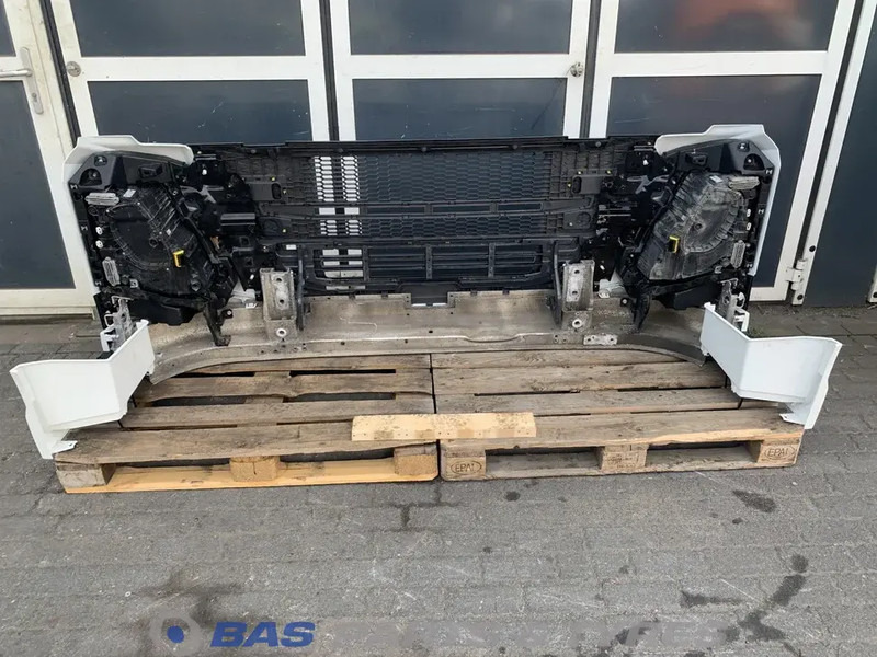 Volvo FM5 Bumper Volvo 82491840 - Bară de protecție pentru Camion: Foto 5 Volvo FM5 Bumper Volvo 82491840 - Bară de protecție pentru Camion: Foto 5