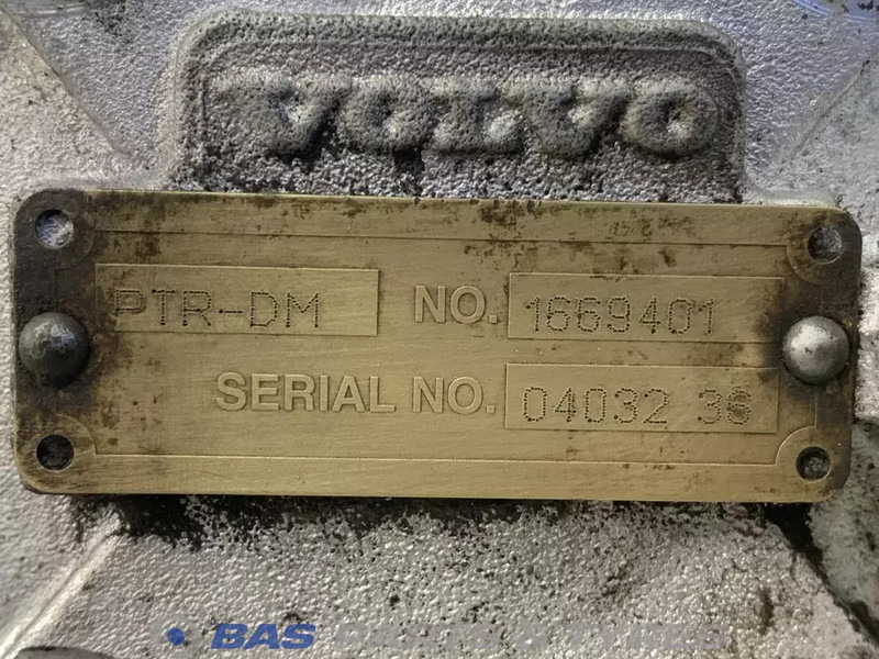 Volvo Volvo PTO 1669401 - Punte şi piese pentru Camion: Foto 3 Volvo Volvo PTO 1669401 - Punte şi piese pentru Camion: Foto 3