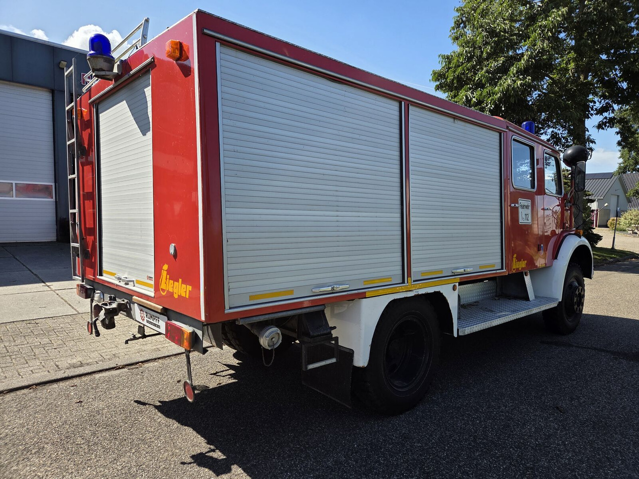 Mercedes-Benz LAF 1113 B 4X4 Turbo Diesel (170 PK) brandweerwagen - Autospeciala de stins incendii: Foto 5 Mercedes-Benz LAF 1113 B 4X4 Turbo Diesel (170 PK) brandweerwagen - Autospeciala de stins incendii: Foto 5
