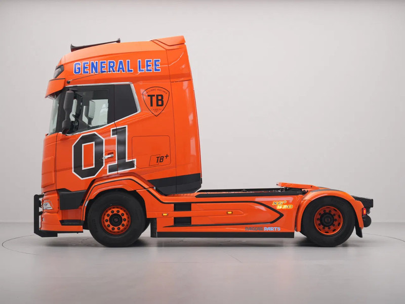 DAF XG+ 530 FT SHOWTRUCK FULL AIR PTO PREP SPEAKERS B3 ALARM ''GENERAL LEE'' - Cap tractor: Foto 3 DAF XG+ 530 FT SHOWTRUCK FULL AIR PTO PREP SPEAKERS B3 ALARM ''GENERAL LEE'' - Cap tractor: Foto 3