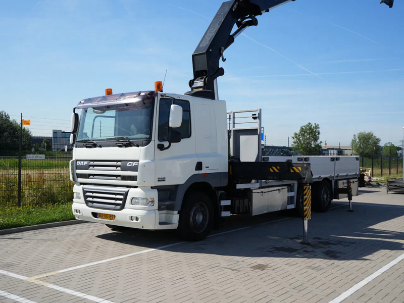 DAF CF 85 FAN Kraanwagen met bak, 47 t. HMF kraan - Camion cu macara: Foto 1 DAF CF 85 FAN Kraanwagen met bak, 47 t. HMF kraan - Camion cu macara: Foto 1