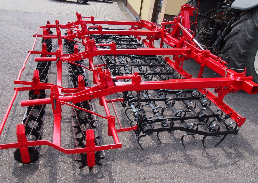 Agregat uprawowy RAU bierny 5,6m Agregat uprawowy bierny 5,6m - Cultivator: Foto 4 Agregat uprawowy RAU bierny 5,6m Agregat uprawowy bierny 5,6m - Cultivator: Foto 4