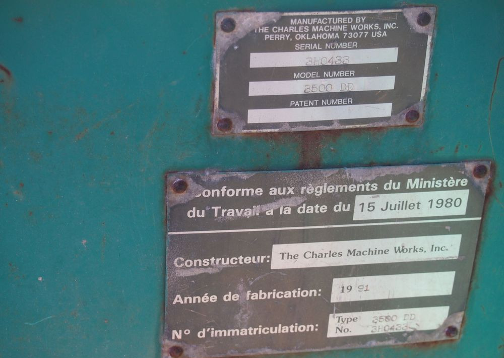 Ciągnik DITCH WITCH 3500DD 1991 DITCH WITCH 3500 DD - Săpător de şanţuri: Foto 5 Ciągnik DITCH WITCH 3500DD 1991 DITCH WITCH 3500 DD - Săpător de şanţuri: Foto 5