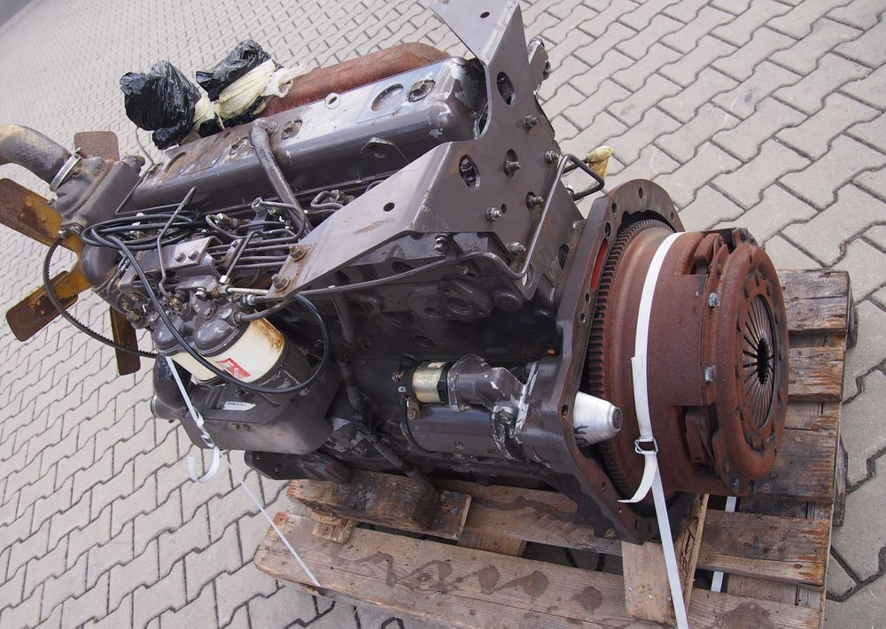 Części do Ciągnika Massey Ferguson MF 3000  Silnik 6 cylindrowy Perkins A6.354
Ciśnienie oleju na wolnych obrotach 4bary - Motor pentru Utilaje agricole: Foto 1 Części do Ciągnika Massey Ferguson MF 3000  Silnik 6 cylindrowy Perkins A6.354
Ciśnienie oleju na wolnych obrotach 4bary - Motor pentru Utilaje agricole: Foto 1