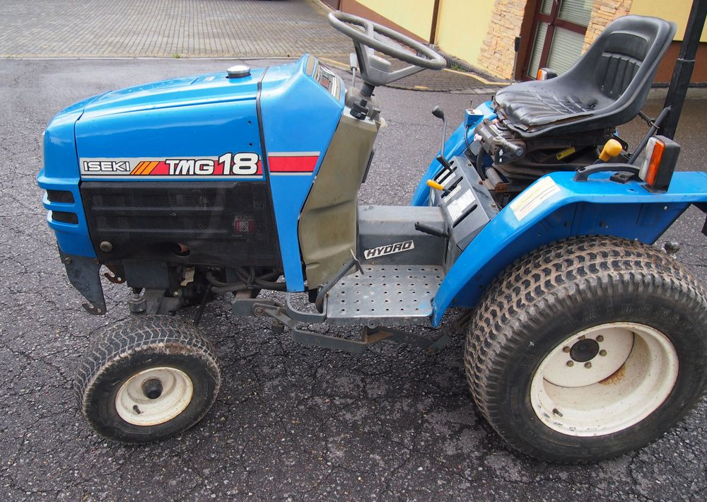Kosiarka traktorek Iseki TMG T18 1995 hydro Diesel - Maşină de tuns iarba: Foto 1 Kosiarka traktorek Iseki TMG T18 1995 hydro Diesel - Maşină de tuns iarba: Foto 1