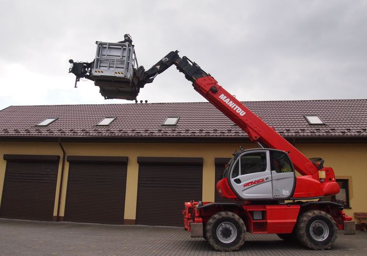 Ładowarka teleskopowa Manitou MRT 2150 Privilege MANITOU ważne UDT - Stivuitor telescopic: Foto 1 Ładowarka teleskopowa Manitou MRT 2150 Privilege MANITOU ważne UDT - Stivuitor telescopic: Foto 1