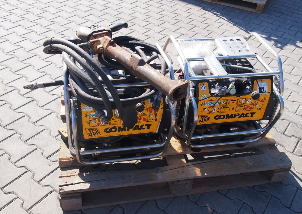Młot hydraulczny wyburzeniowy JCB COMPACT 2010 Agregat hydrauliczny do młota wyburzeniowego JCB - Echipamente de constructii: Foto 4 Młot hydraulczny wyburzeniowy JCB COMPACT 2010 Agregat hydrauliczny do młota wyburzeniowego JCB - Echipamente de constructii: Foto 4