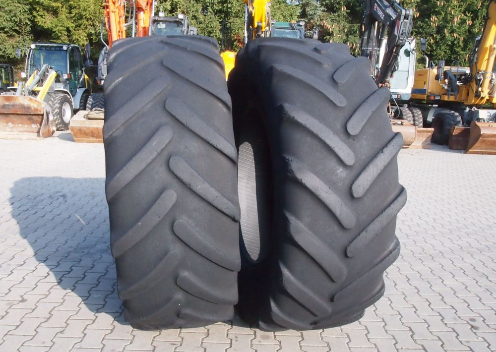 Opony Michelin 20,4R38 Opony rolnicze MICHELIN 580/70R38 - Anvelopă: Foto 1 Opony Michelin 20,4R38 Opony rolnicze MICHELIN 580/70R38 - Anvelopă: Foto 1