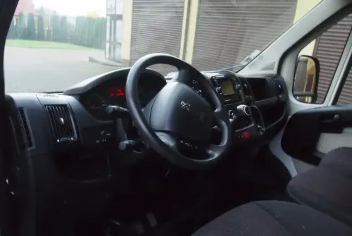 Samochody dostawcze Peugeot Boxer  2015 - Dubă: Foto 5 Samochody dostawcze Peugeot Boxer  2015 - Dubă: Foto 5