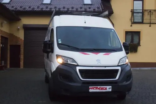 Samochody dostawcze Peugeot Boxer  2015 - Dubă: Foto 3 Samochody dostawcze Peugeot Boxer  2015 - Dubă: Foto 3