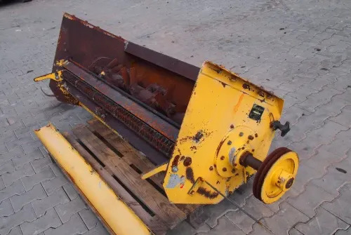 Sieczkarnia do kombajnu New Holland - Utilaje pentru maşină de recoltat furaj: Foto 2 Sieczkarnia do kombajnu New Holland - Utilaje pentru maşină de recoltat furaj: Foto 2