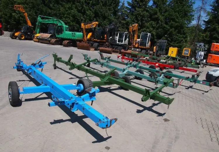 Wózek do kombajnu pod heder do zboża - Remorcă pentru heder: Foto 1 Wózek do kombajnu pod heder do zboża - Remorcă pentru heder: Foto 1