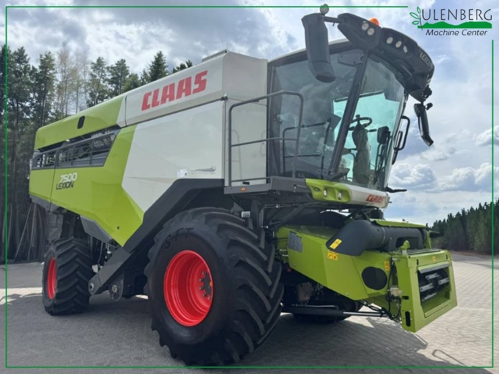 Claas LEXION 7500 +VARIO 930 + WÓZEK - Combină de recoltat cereale: Foto 4 Claas LEXION 7500 +VARIO 930 + WÓZEK - Combină de recoltat cereale: Foto 4