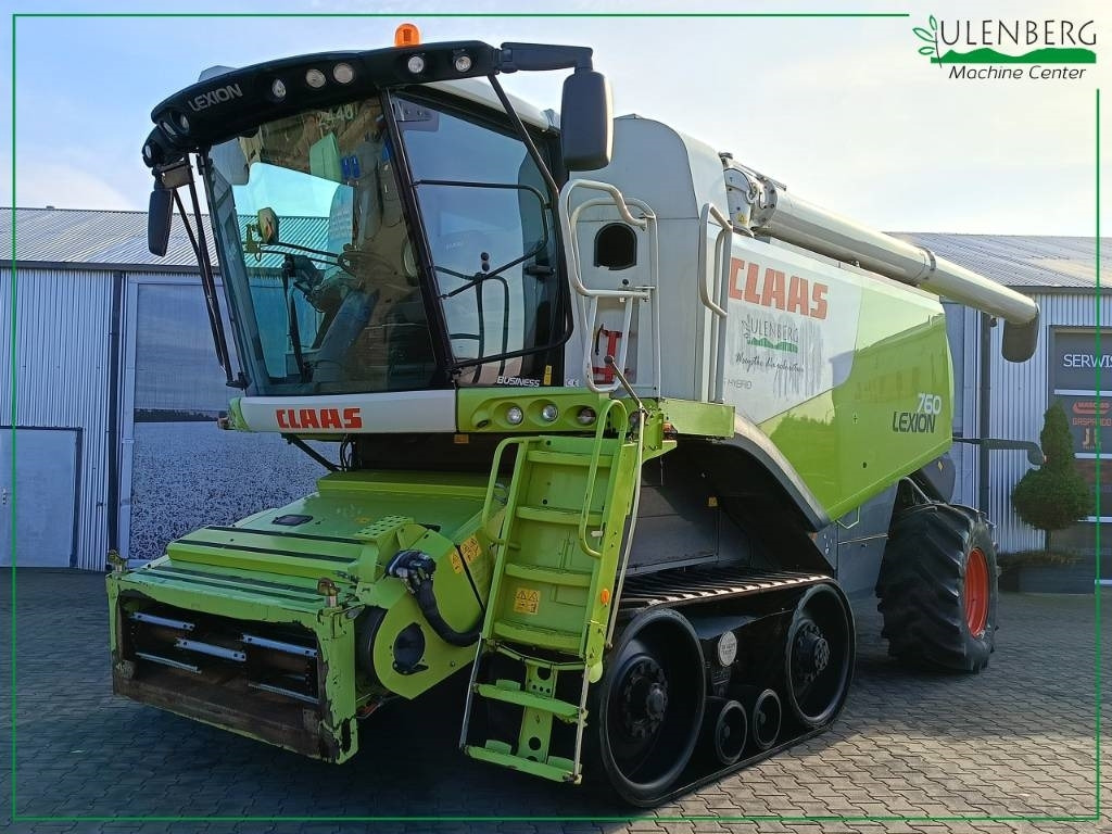 Claas LEXION 760TT + heder Vario 1200 - Combină de recoltat cereale: Foto 1 Claas LEXION 760TT + heder Vario 1200 - Combină de recoltat cereale: Foto 1
