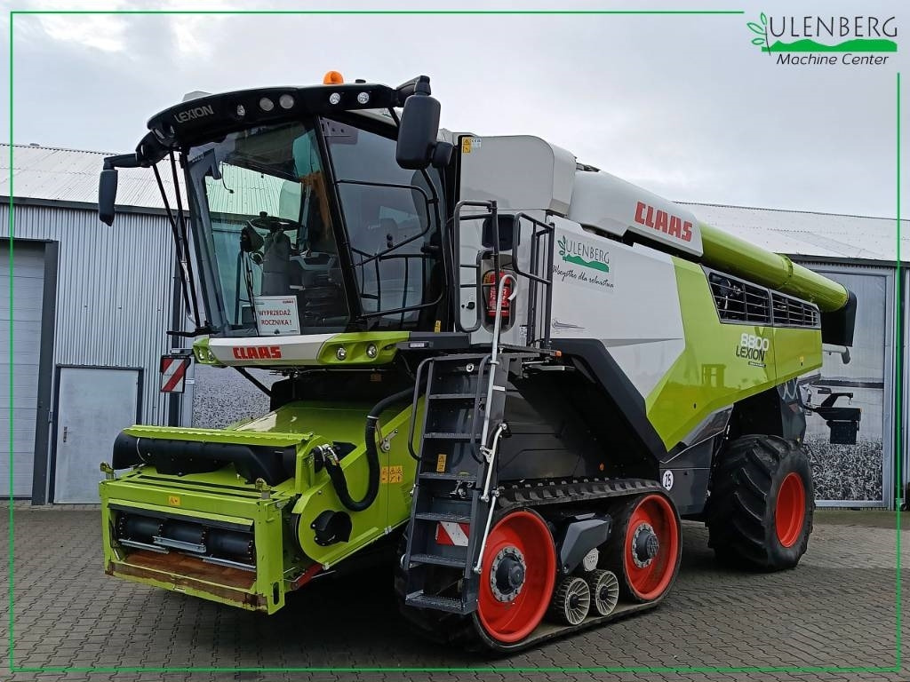 Claas Lexion 8800 TT - Combină de recoltat cereale: Foto 1 Claas Lexion 8800 TT - Combină de recoltat cereale: Foto 1