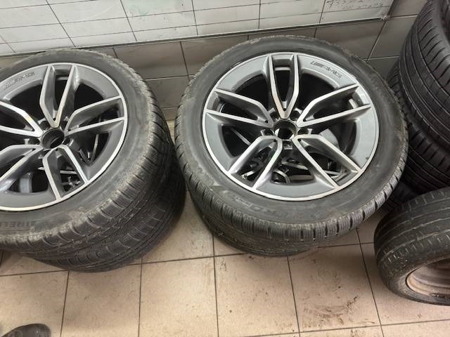 Pirelli P ZERO Winter 255/45/19 - Anvelopă pentru Camion: Foto 3 Pirelli P ZERO Winter 255/45/19 - Anvelopă pentru Camion: Foto 3