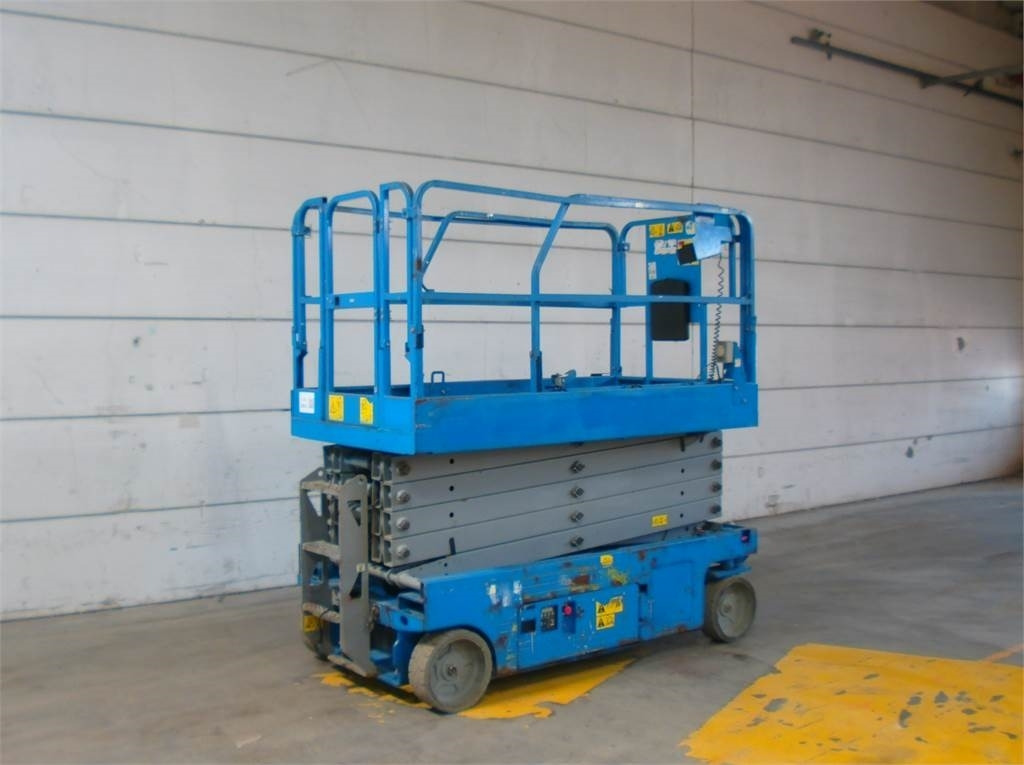 Genie GS3246 - Platforma foarfeca: Foto 3 Genie GS3246 - Platforma foarfeca: Foto 3